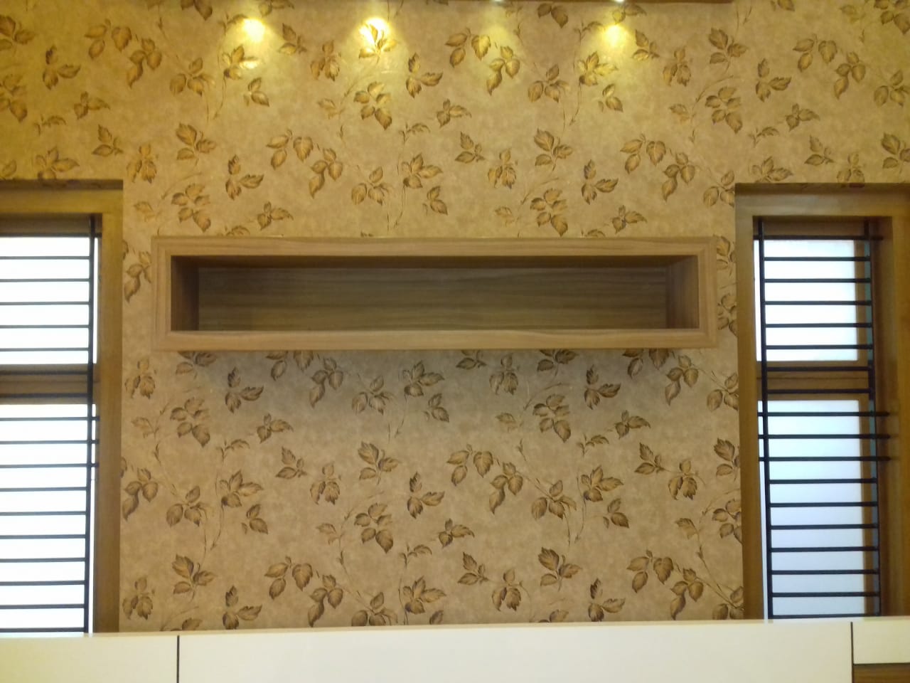 Friends curtain & interior